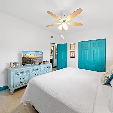 Uptown Cottage - Walk To The Beach And Restaurants Cocoa Beach Extérieur photo