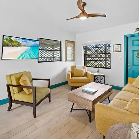 Uptown Cottage - Walk To The Beach And Restaurants Cocoa Beach Extérieur photo